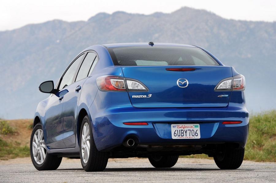  Mazda3 SkyActiv 2012 года  (фото 18 из 92)